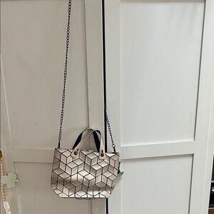 Cream Geometric Shoulder Tote with Chain Strap